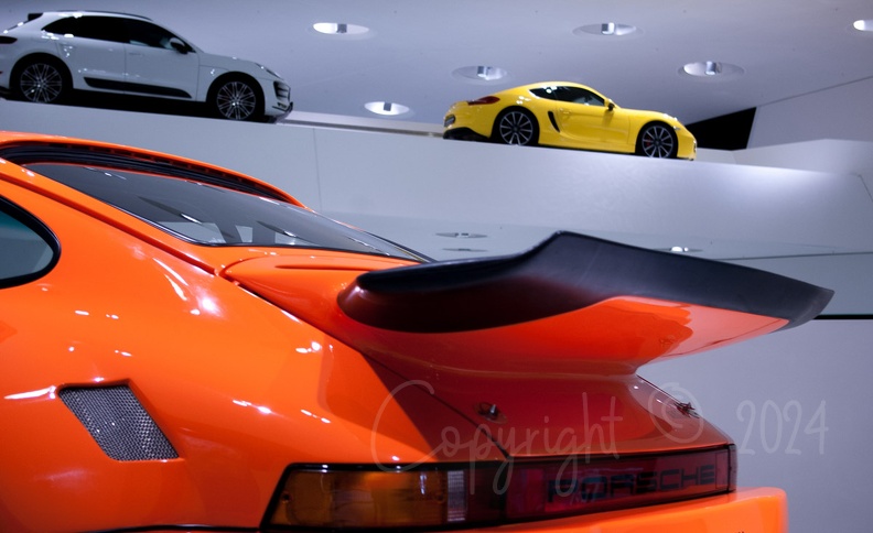 porsche-11.jpg